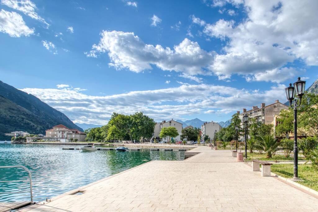 Apartment Milos Котор Екстер'єр фото